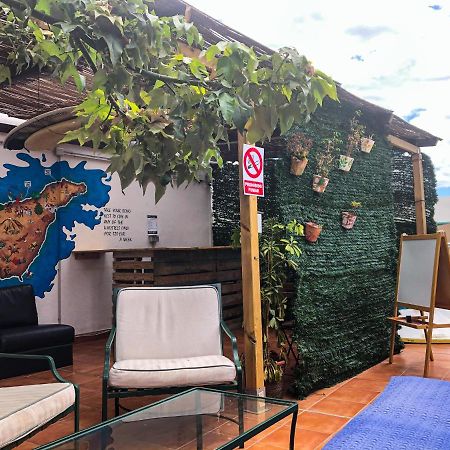 פוארטו דה סנטיאגו Arena Nest Hostel מראה חיצוני תמונה